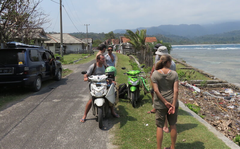 Exploring Sumatra on a scooter