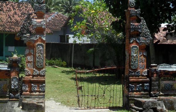 Tanjung Setia Balinese fence design 2013