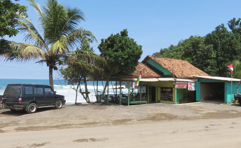 Warung with ocean views, Way Sindi, Sumatra