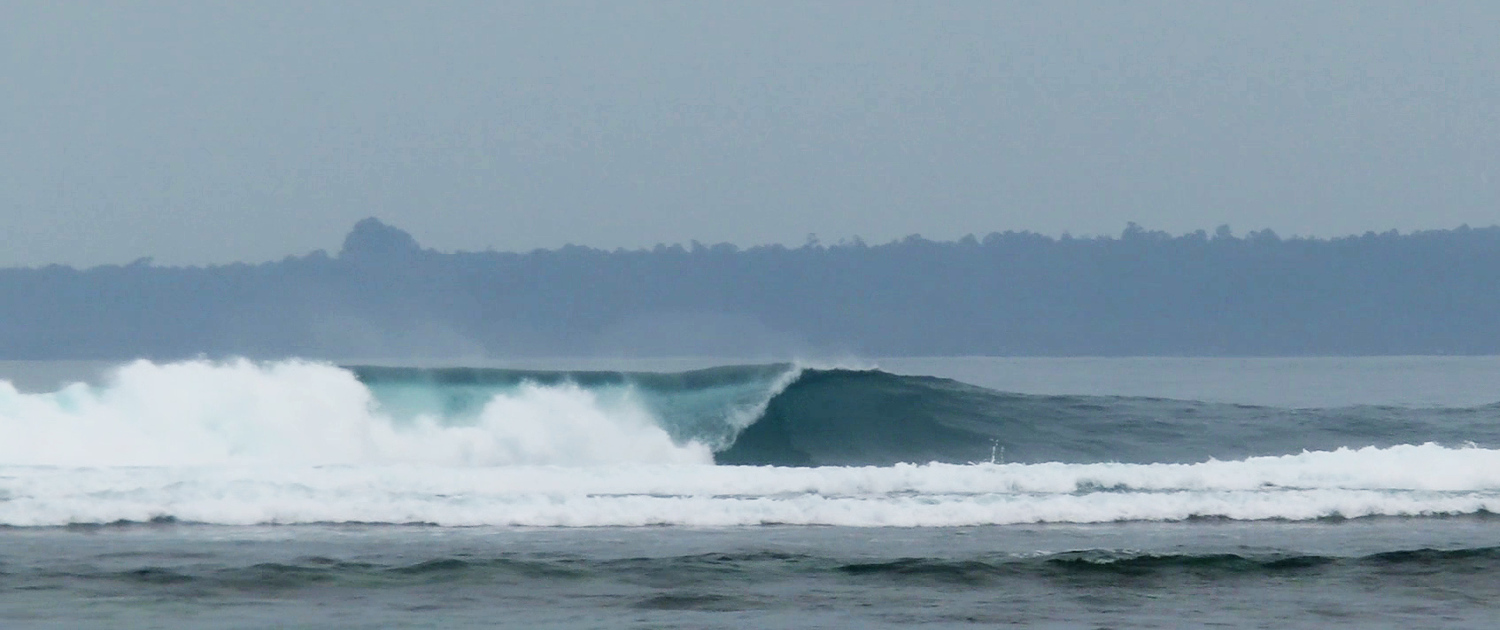 Jimmys Left surf break South Sumatra