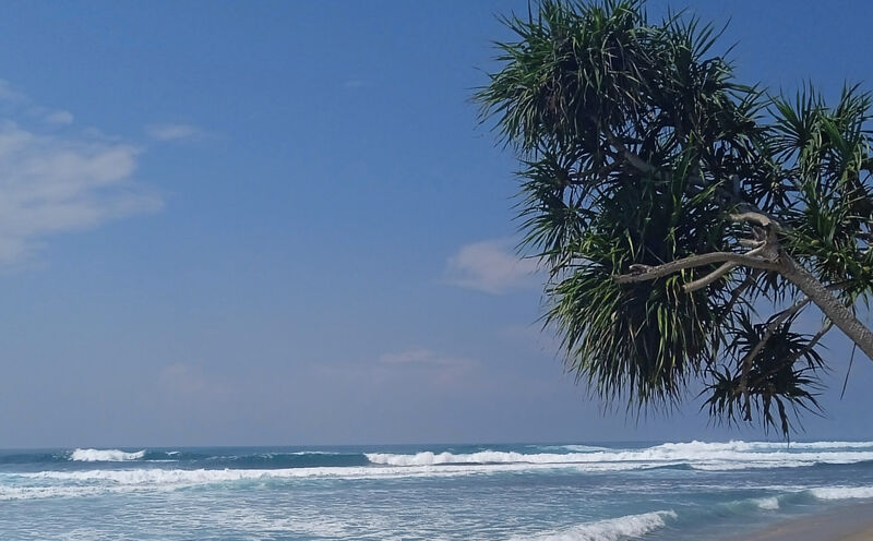 Lintik surf break South Sumatra