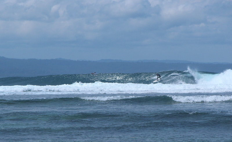 Thomas Passerini surfing Banana Island