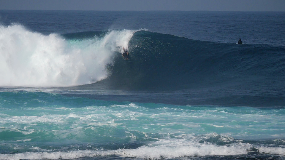 Danilo Mansano Honey Smacks surf break Sumatra Aug 2019
